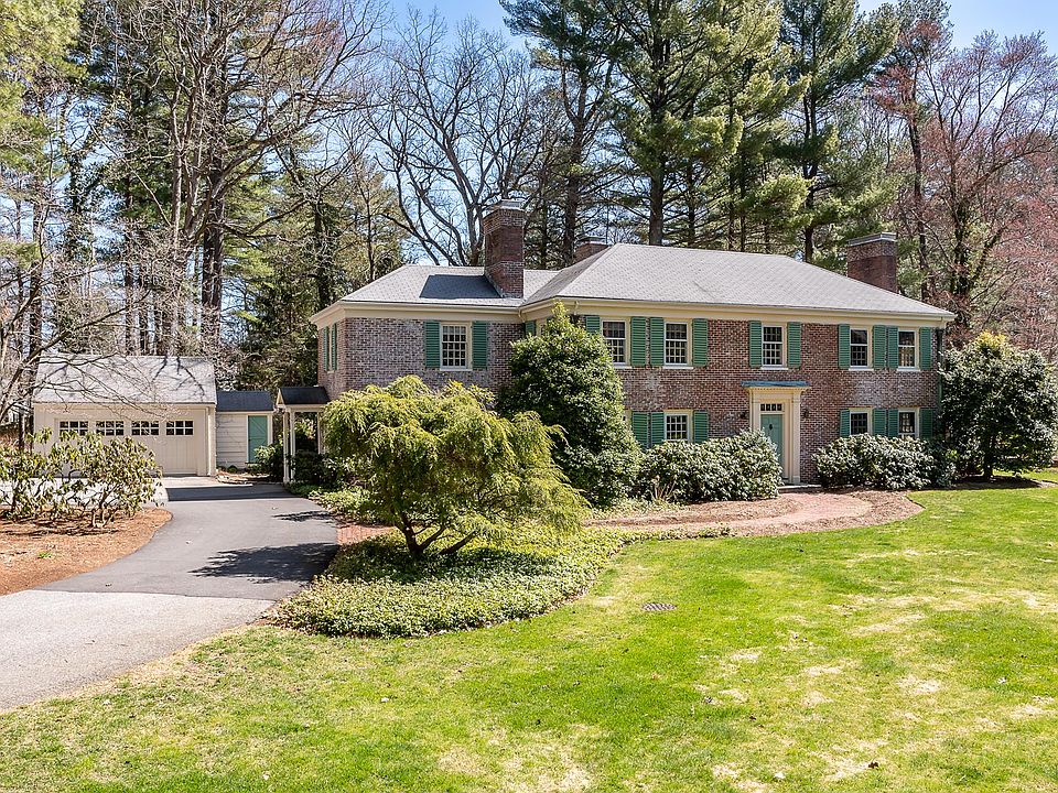 228 Grove St, Wellesley, MA 02482 Zillow