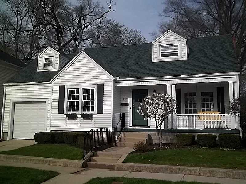1st image of 925 Caldwell St