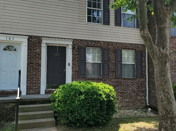 109 Parkside Dr, Winchester, VA 22602