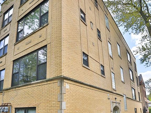2nd image of 1121 N Campbell Ave APT 2