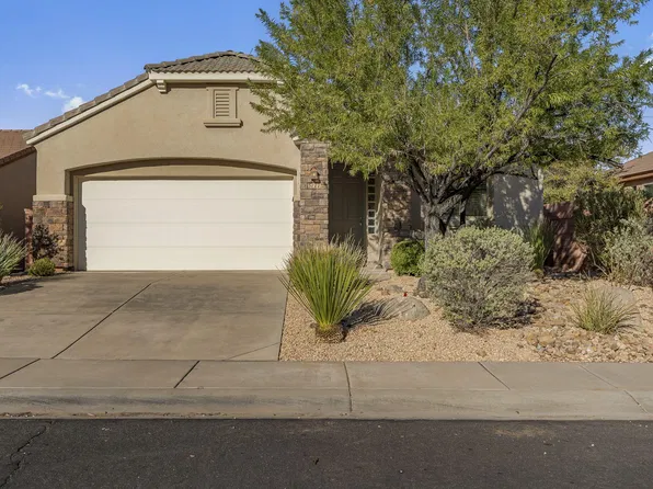 3177 E Fourteen Fairway Dr, Washington, UT 84780