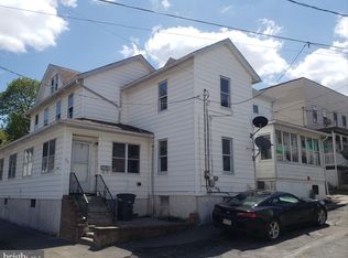 222 E Juniper St, Hazleton, PA 18201