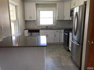 383 Closter Dock Rd, Closter, NJ 07624