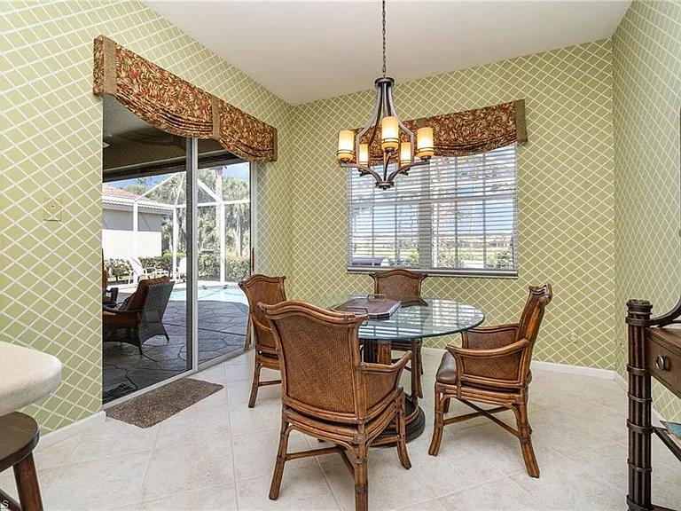 20083 Seadale Ct — Photo 14