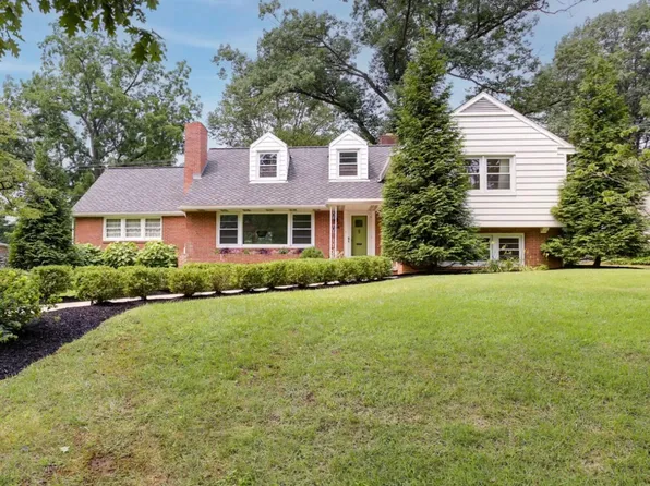 808 Wyomissing Blvd, Wyomissing, PA 19610