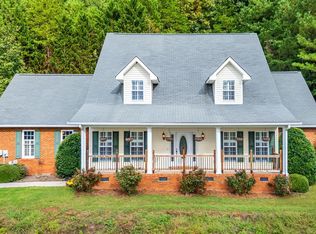 318 Golf View Dr, Cohutta, GA 30710