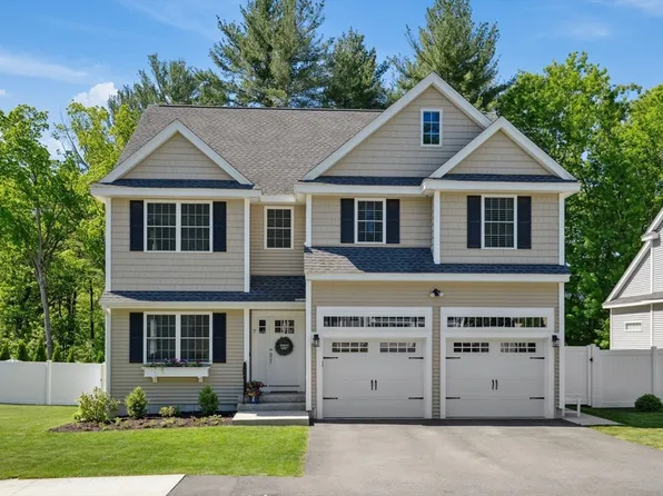7 Sadie Ln, Methuen, MA 01844
