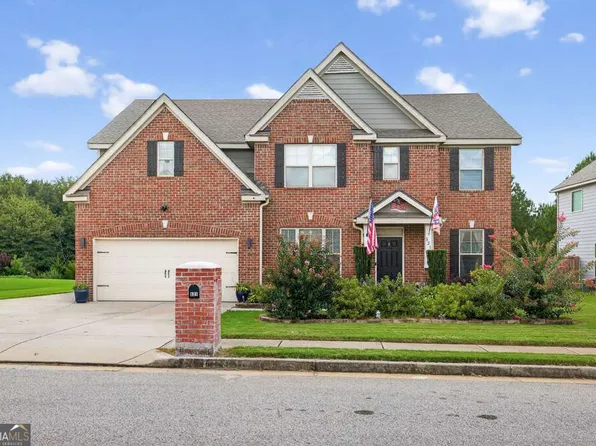 521 Georgia Cir, Loganville, GA 30052