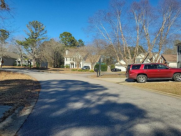 4th image of 133 Highcrest Ln