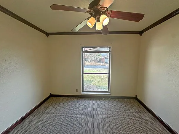 8707 Glen Blf — Photo 11