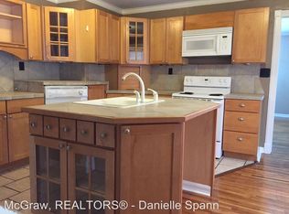 5703 E 3rd St, Tulsa, OK 74112