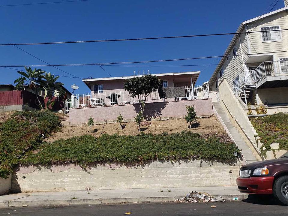450 & 1/2 W 2nd St, San Pedro, CA 90731 Zillow