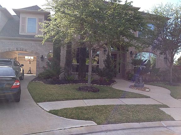 Another view of the front of the house