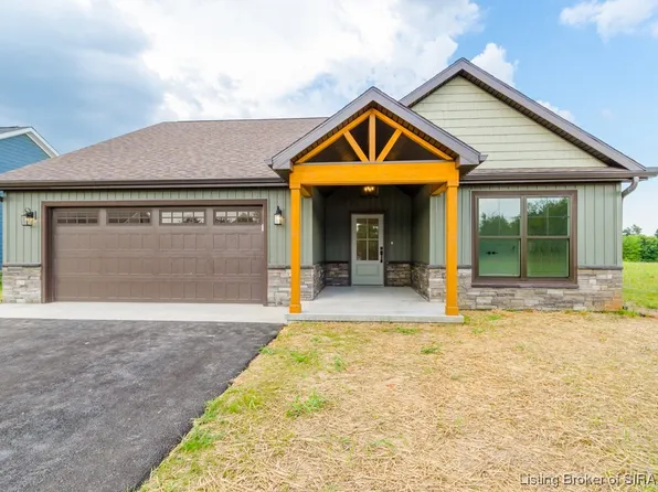 141 Emerald Court, Salem, IN 47167