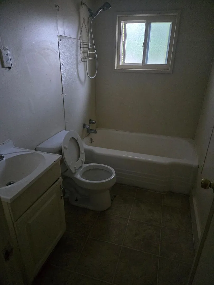 610 Turtle St. — Photo 4