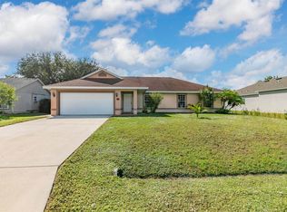 702 SW Hoffenberg Ave, Port Saint Lucie, FL 34953