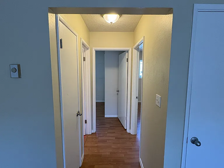 8220 N Edison St — Photo 24