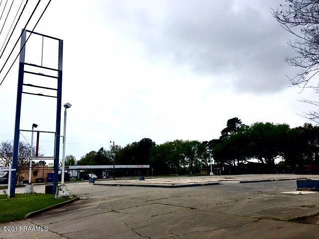 2nd image of 1303 N University Ave