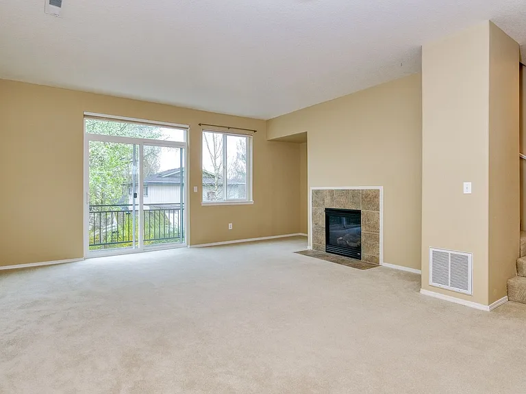 17098 Berkeley Ln — Photo 17