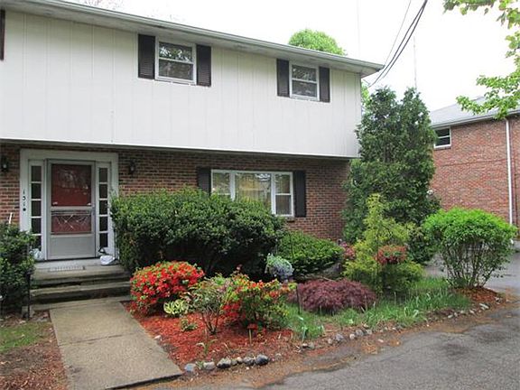 2nd image of 139 Gould St
