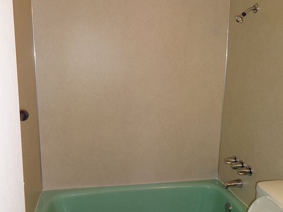 5th image of 1124 5th St SE APT 4