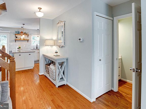 4th image of 13070 Hunterbrook Dr