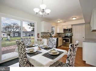 68 New Castle Ln, Willingboro, NJ 08046