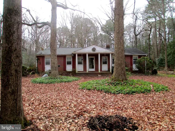 22621 Colonel Leonard Rd, Rock Hall, MD 21661