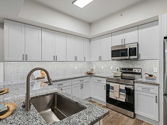 Undermount Sinks with Gooseneck Faucets