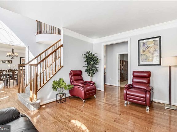 5th image of 8033 Horicon Point Dr