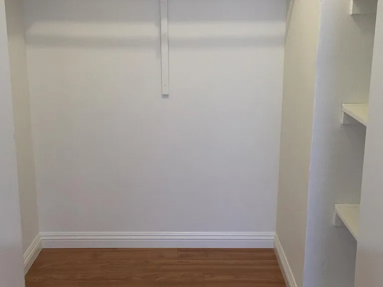 1241 S Bundy Dr #5 — Photo 17