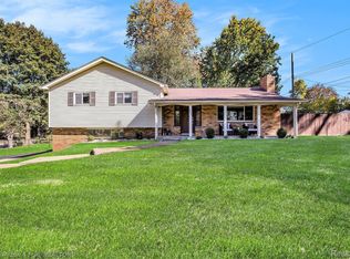 6074 Princess Ln, Clarkston, MI 48346