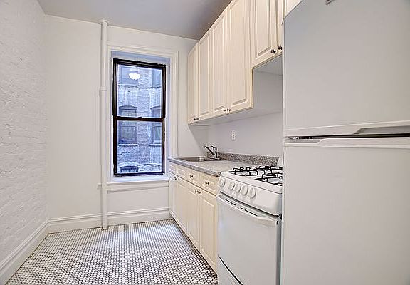 4th image of 507 W 169th St APT 1