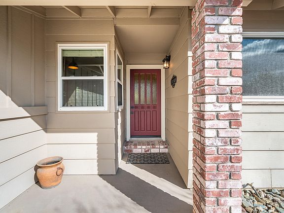 5th image of 6733 El Camino Dr
