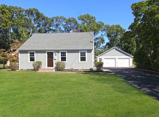 136 Sunrise Ave, Riverhead, NY 11901