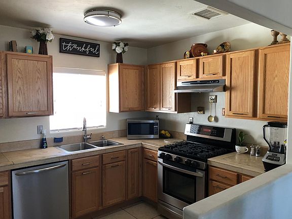 2nd image of 516 E McMillan Dr