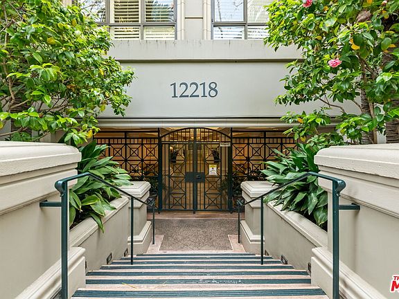 3rd image of 12218 Montana Ave APT 202