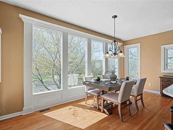 5th image of 4707 W 139th Ter