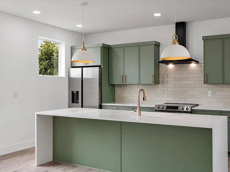 177 Little Green St #A — Photo 4