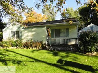 2046 W Jolly Rd, Lansing, MI 48910