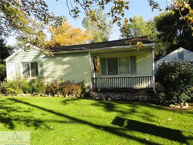 2046 W Jolly Rd photo 1