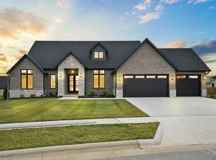 4472 E Lancaster Way, Springfield, MO 65802