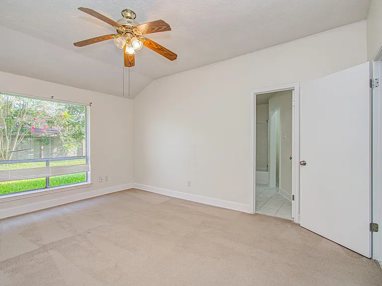16963 Nevisway St — Photo 24