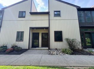 991 Village Round #L, Allentown, PA 18106