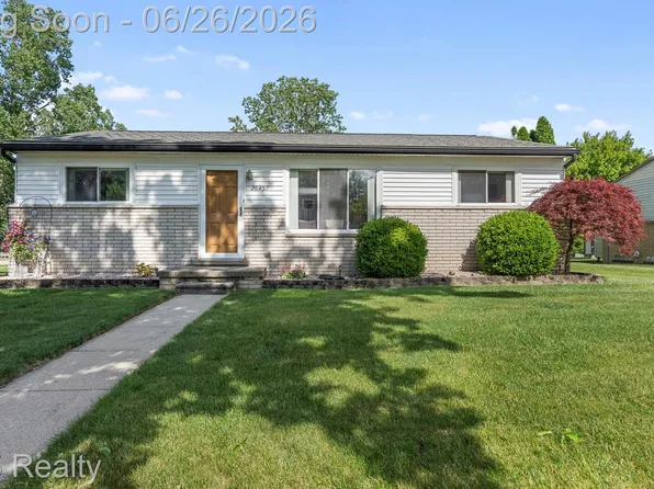 26457 Willow Cv, Woodhaven, MI 48183