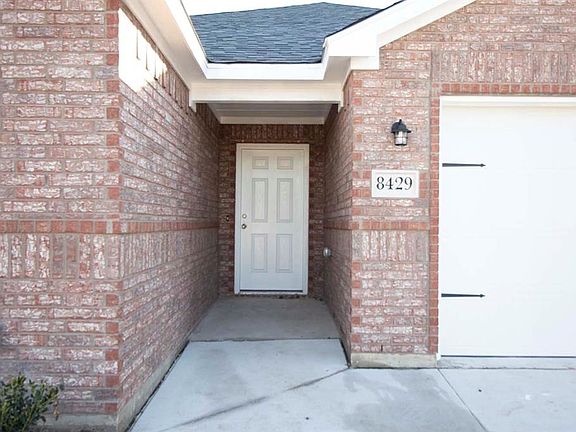 3rd image of 8429 Whitney Dr