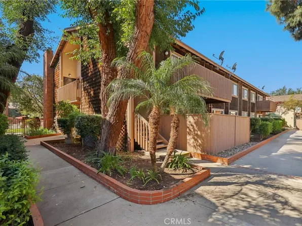 1068 Cabrillo Park Dr APT C, Santa Ana, CA 92701