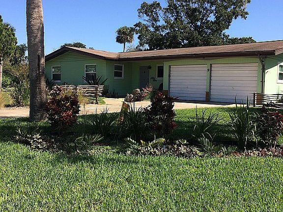 5th image of 9 Fairway Cir