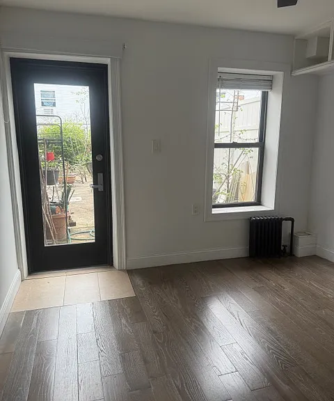 1229 Hancock St #GARDEN — Photo 6