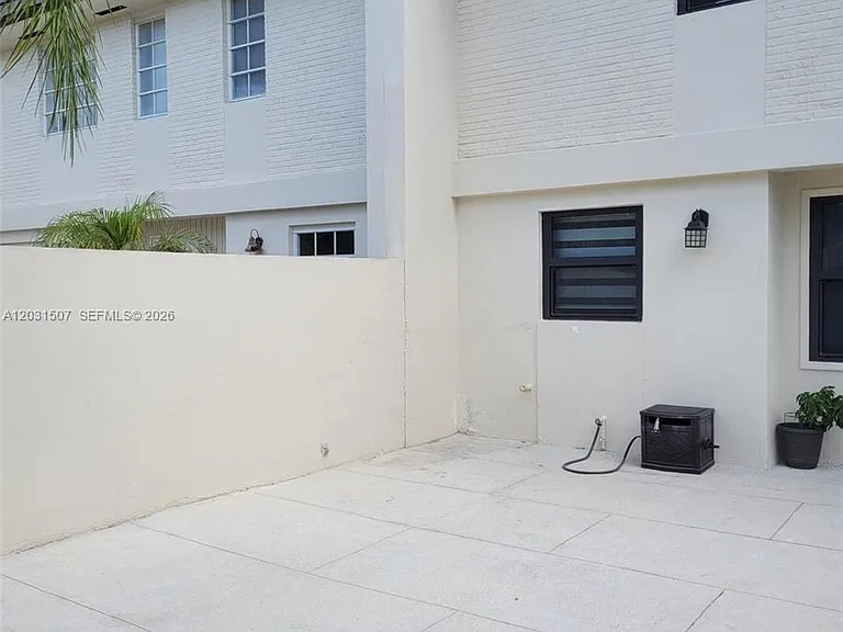 6747 Crooked Palm Ter #6747 — Photo 3
